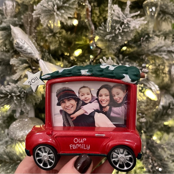 HALLMARK Keepsake Ornament 2011 Our Family Photo Holder Tree On Red Car Lot Of 2 - Picture 10 of 14